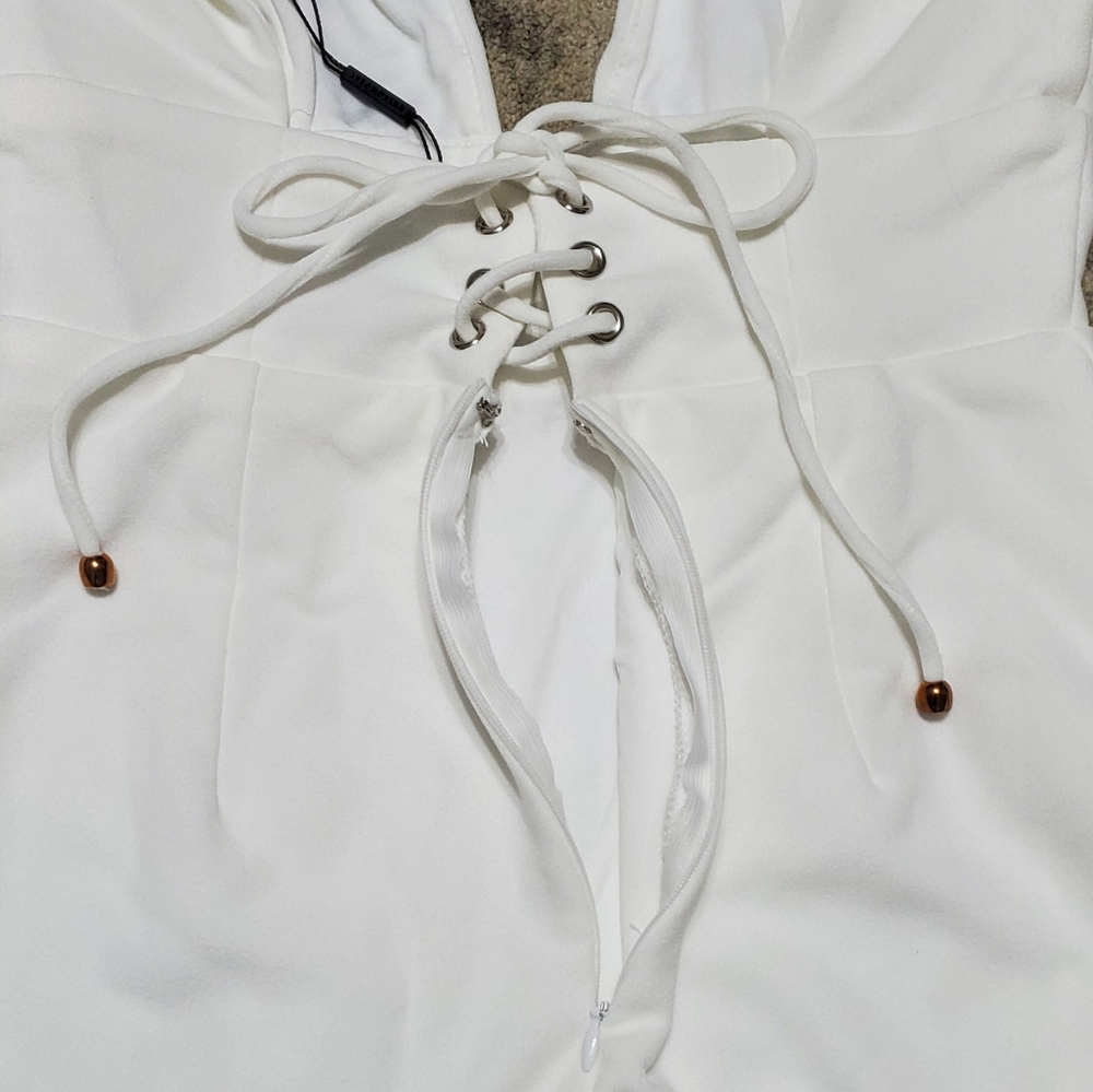NWT HELLO MOLLY CAUGHT INBETWEEN Midi White Dress - Picture 9 of 12